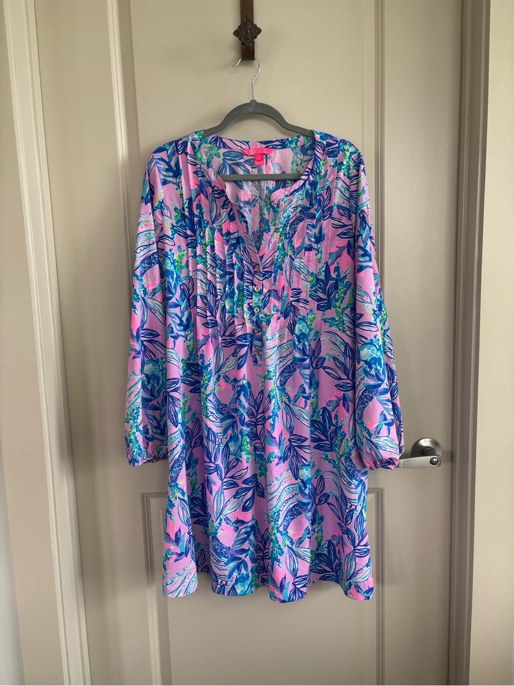 Lilly Pulitzer Seana Chillylilly dress Pink, Blue and Green Tropical Print Top